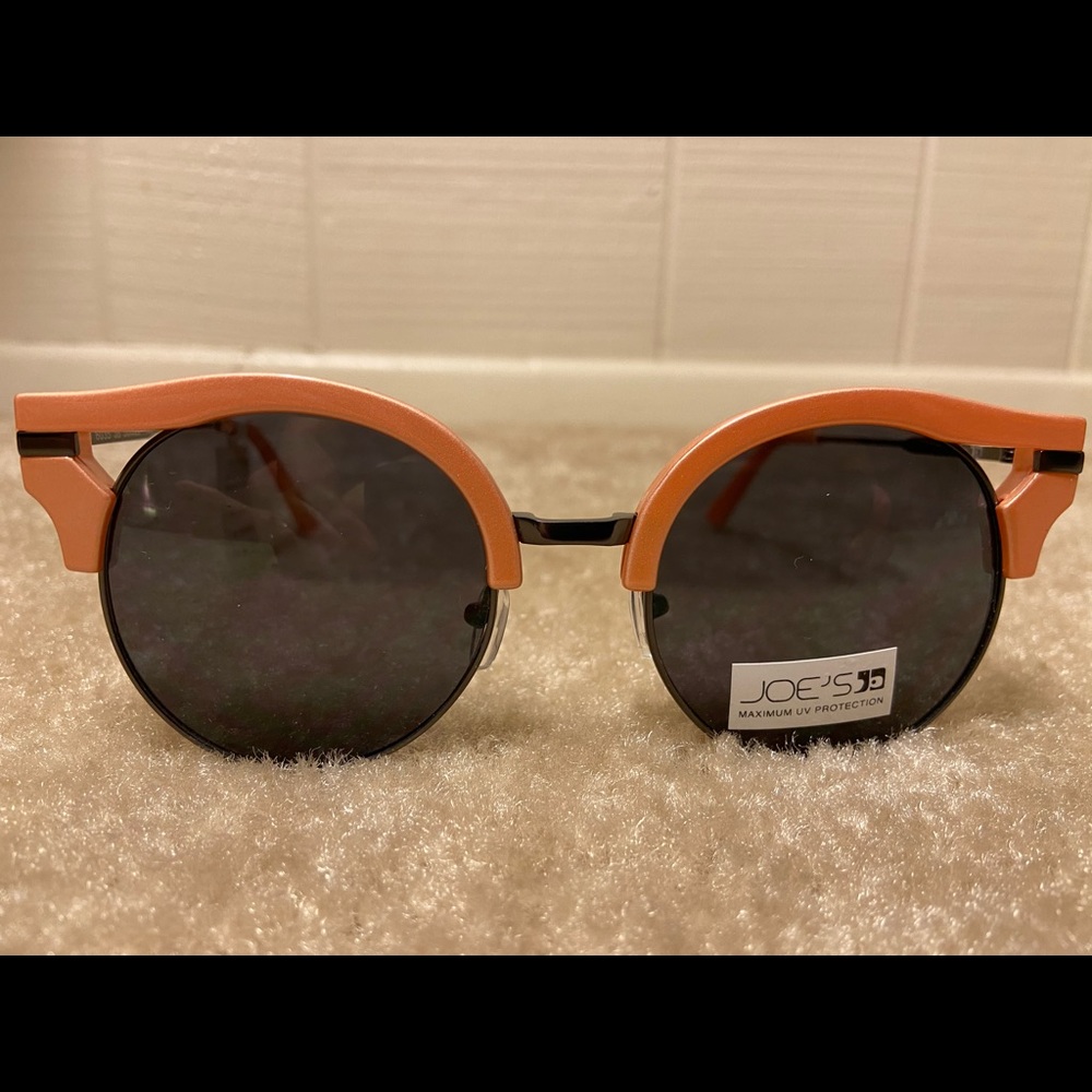 JOES JEANS WOMENS SUNGLASSES!!
